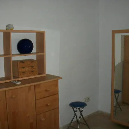 Apartment 1 Bedroom Penthouse On Front Line Of The