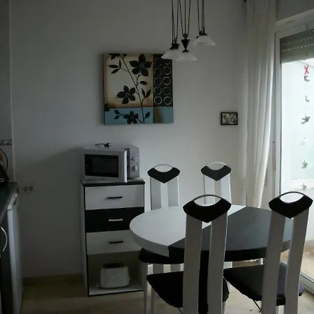 1 Bedroom Penthouse On Front Line Of The *