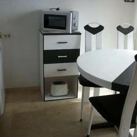 Apartment 1 Bedroom Penthouse On Front Line Of The
