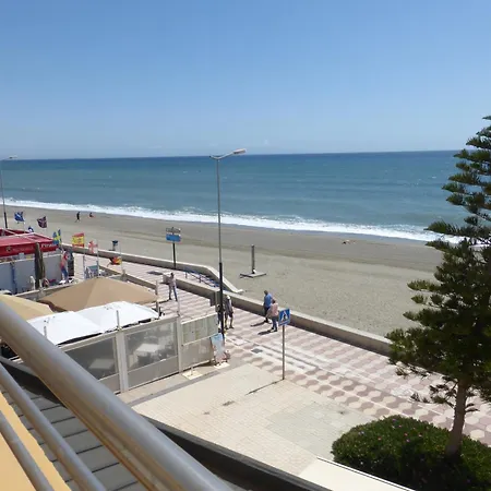 Apartment 1 Bedroom Penthouse On Front Line Of The *