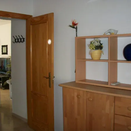 1 Bedroom Penthouse On Front Line Of The Appartement